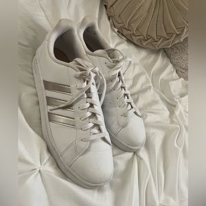 Women’s size 10 adidas superstars, rose gold